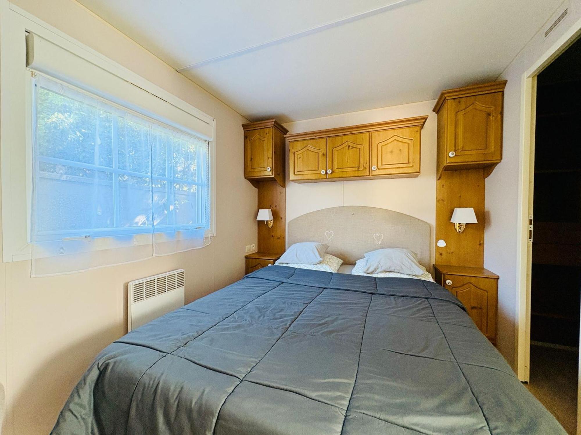 Mobil'home 2 à 4 pers Les Mathes La Palmyre , chèques vacances acceptés Extérieur photo