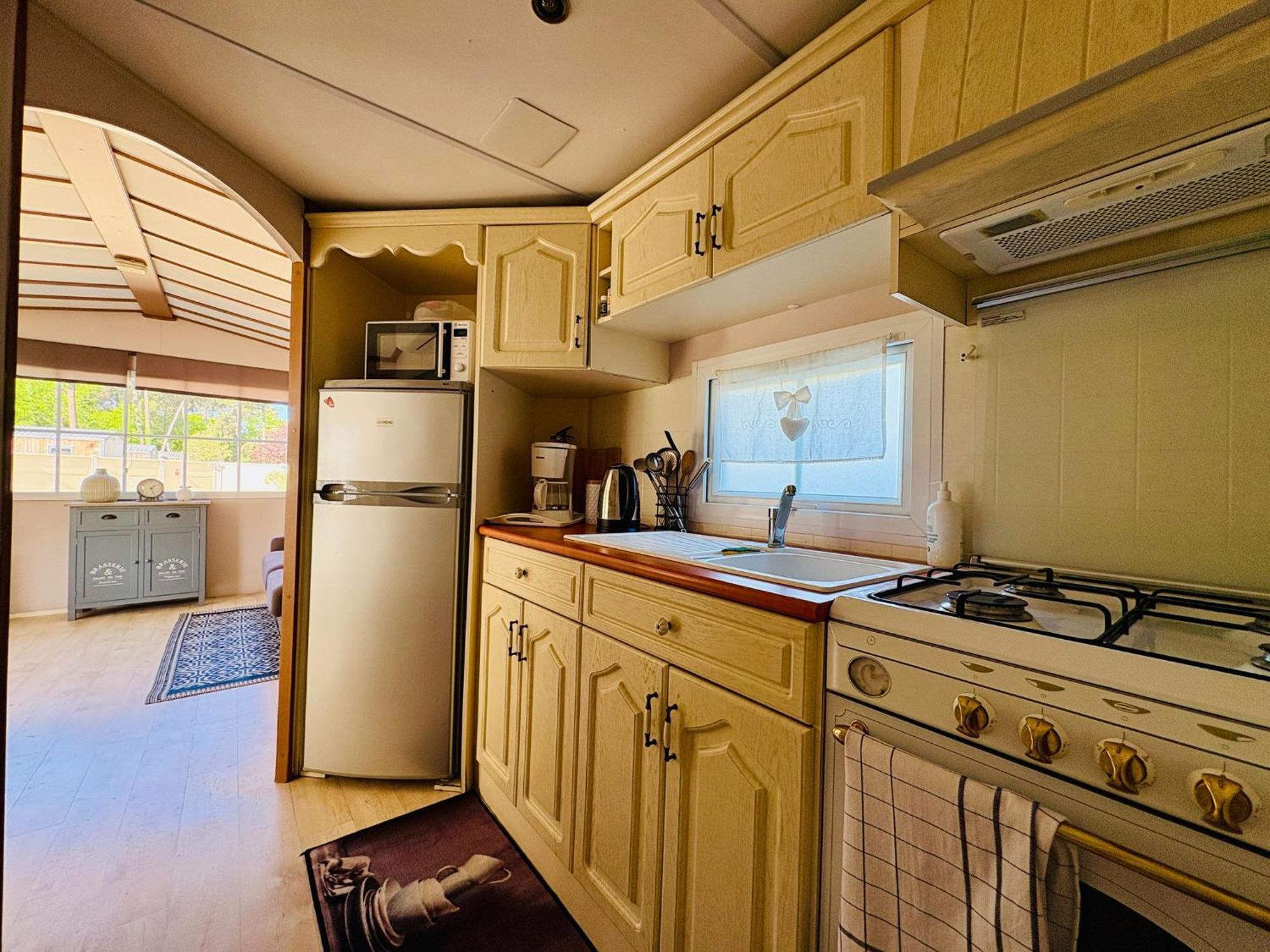 Mobil'home 2 à 4 pers Les Mathes La Palmyre , chèques vacances acceptés Extérieur photo