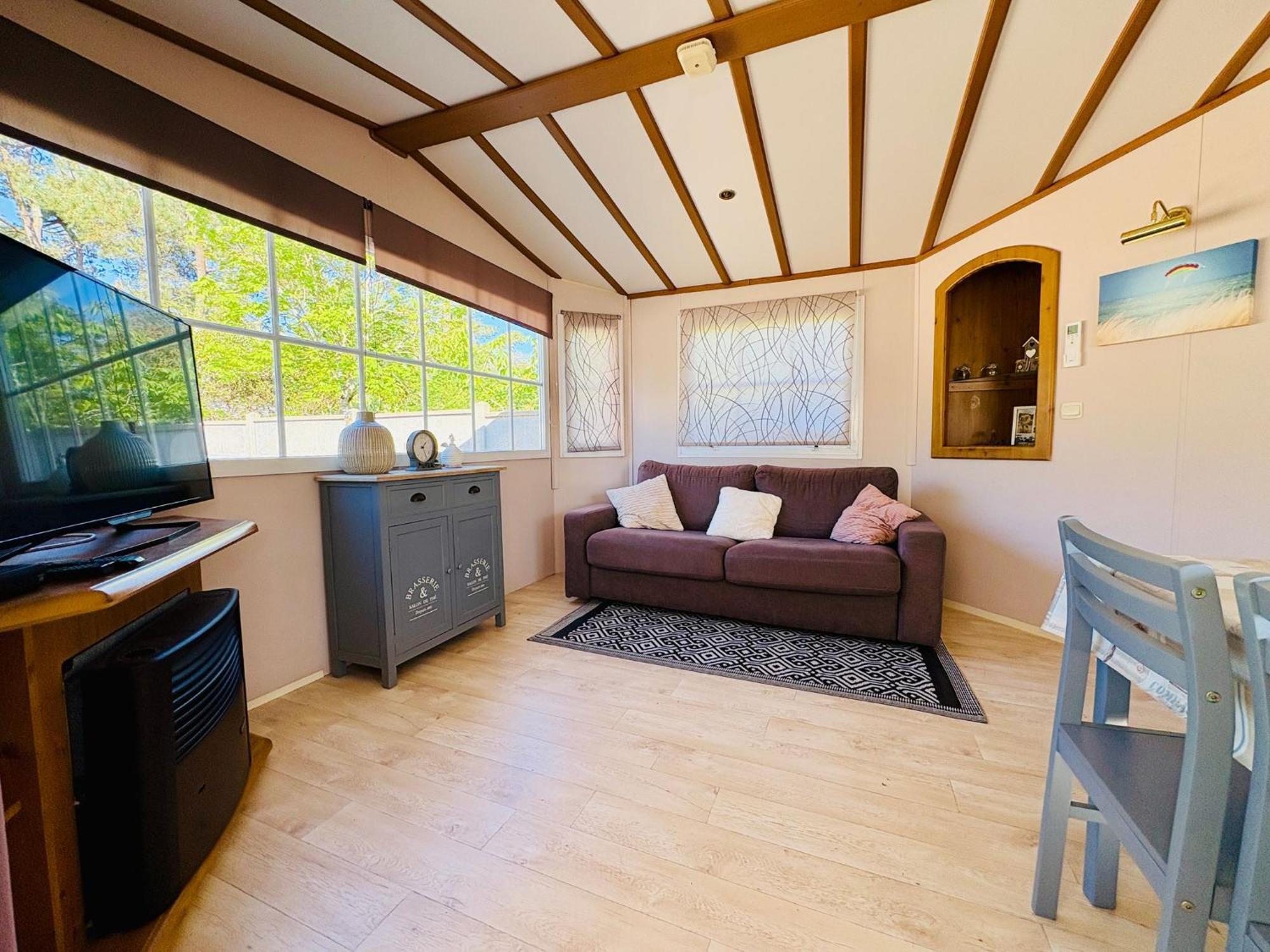 Mobil'home 2 à 4 pers Les Mathes La Palmyre , chèques vacances acceptés Extérieur photo
